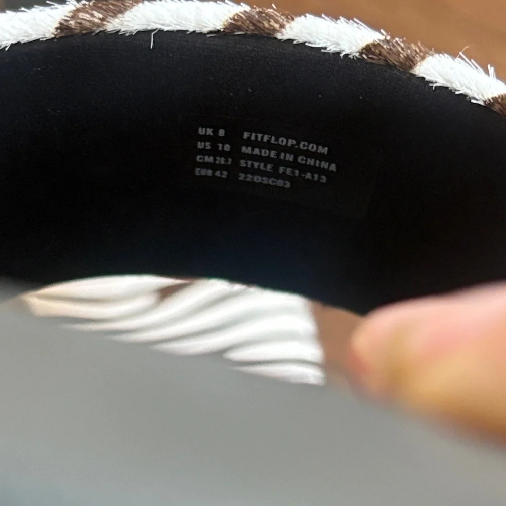 Fitflop EUC Iqushion Hair-on Leather Zebra Print Slides Women’s EU 42 / US 10